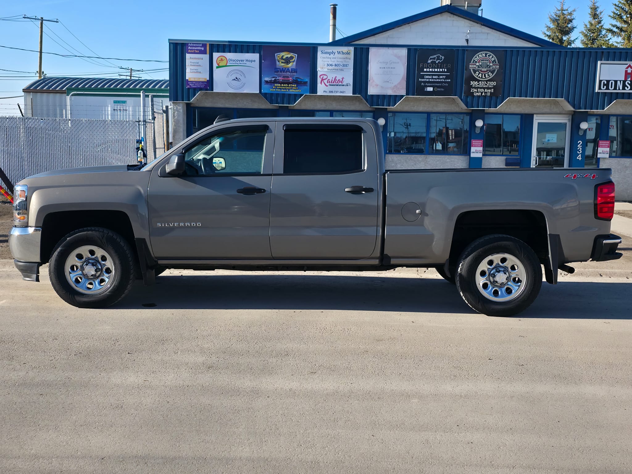 
Chevy Silverado full									