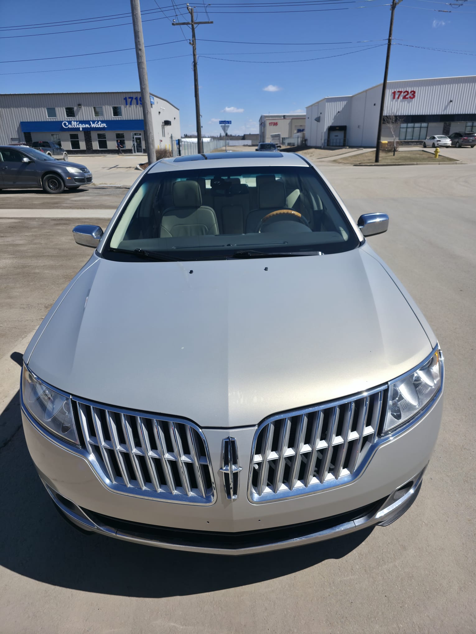 
2010 Lincoln MKZ AWD full									